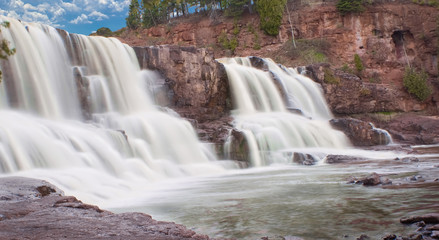 Obraz premium Gooseberry Fall, Minnesota - Waterfalls