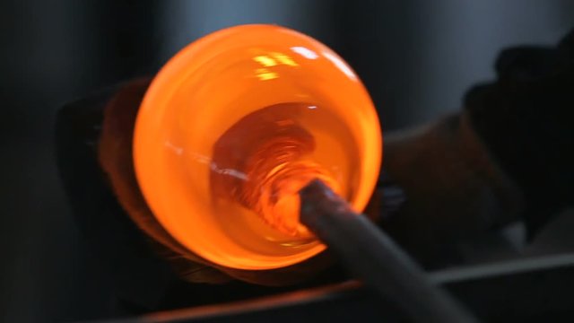 Manufacture of glass products