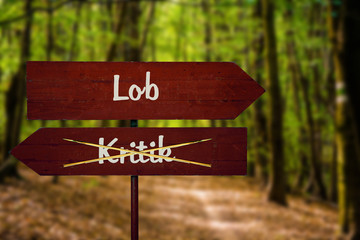 Schild 104 - Lob