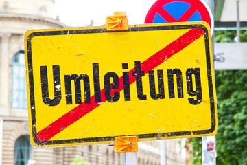 Umleitung Ende - Straßenschild