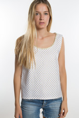 Fototapeta premium portrait of beautifull young woman wearing summer clothes