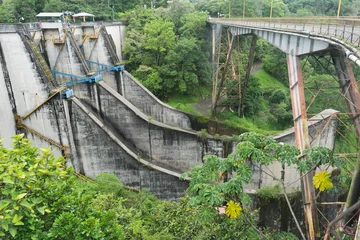 Photo sur Plexiglas Barrage Dam represa cachi costa rica