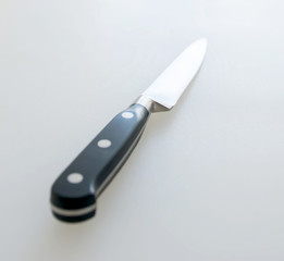 Cutting board and kitchen knife