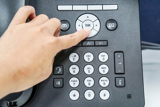 Use IP phone to make a call