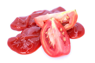 Image of tomato deer fabric lined up nicely . On a white background.
look delicious.