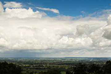 Fototapeta premium Cloudy view over the Chilterns in Buckinghamshire