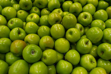 Ripe Green Apples