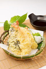 天ぷらの盛り合わせ