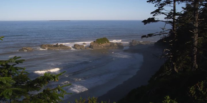 Elevated view of waves washing into a cove near Kalaloch Rocks on Olympic Peninsula