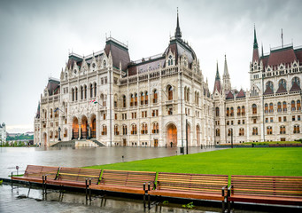 Fototapeta na wymiar majestic view of The National Hungarian Parliament building entrance 