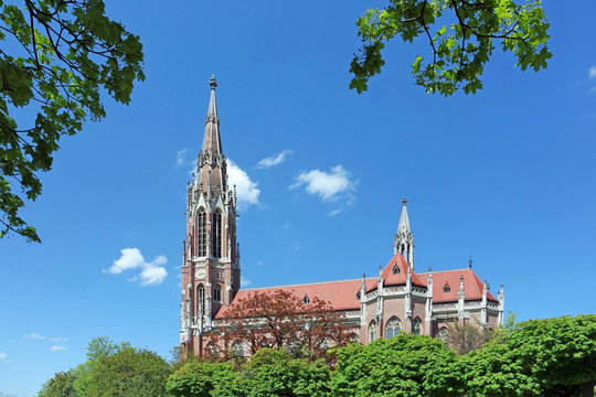 Die Heilig-Kreuz-Kirche in M&uuml;nchen Giesing