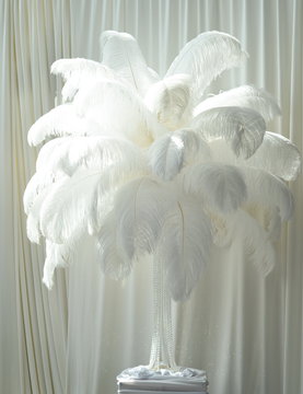 White feather tree as a decoration for a wedding venue
