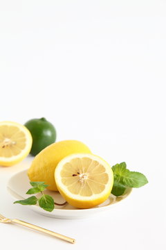 Fresh Lemon, Lime & Mint for Detox Water