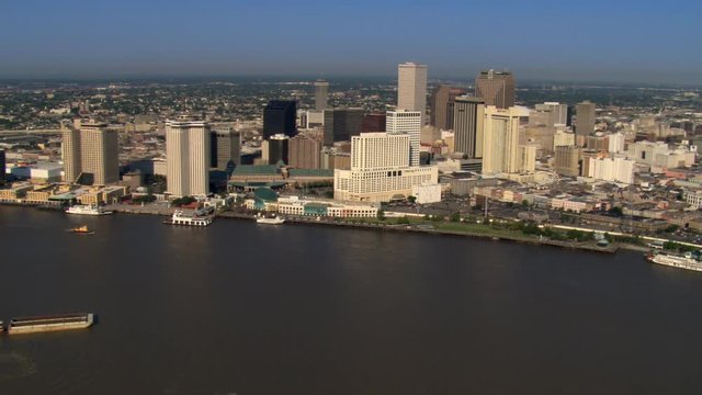 Flight past downtown New Orleans from riverfront