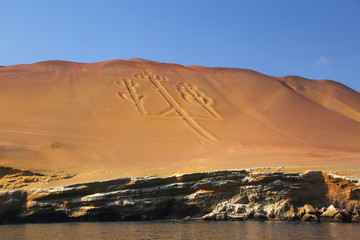 Fototapeta na wymiar Candelabra of the Andes in Pisco Bay, Peru