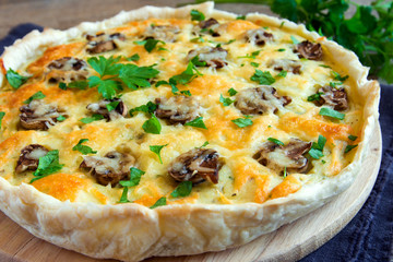 quiche pie with mushrooms
