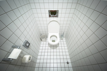 bagno piccolo bianco