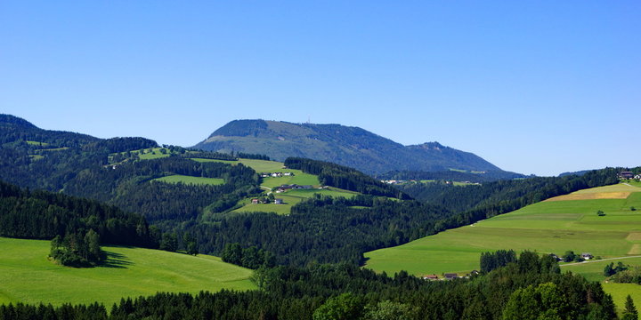 Blick von Passail zum SCKÖCKL (Grazer Hausberg )