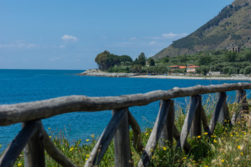 Ein Küstenabschnitt in Kalabrien Italien