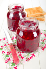 Preiselbeer- Konfitüre