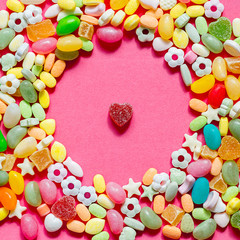 Fototapeta na wymiar Heart laid out candy
