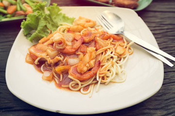 Seafood spaghetti With tomato sauce (With Filter Affect)