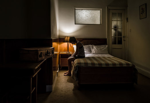 Sad woman due to the break-up of their relationship.