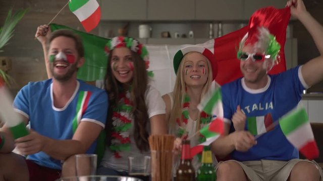 funny italian fans cheering
