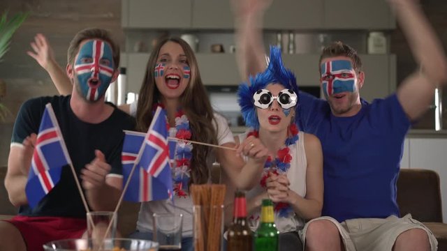 Iceland fans cheering

