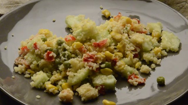 كسكس &Kappa;&omicron;&upsilon;&sigma;&kappa;&omicron;ύ&sigmaf; Seksu Кус-кус, страва Cuscus Kuskus C&ugrave;scusu Couscous 古斯米 Kus-kus Cusc&uacute;s Cuscuz קוסקוס クスクス 쿠스쿠스 Кускус кулинария Moroccan cuisine marocaine مطبخ مغربي モロッコ料理 Марокканская кухня