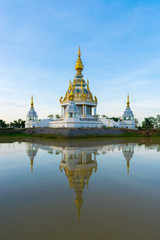 Wat Thung Setthi During the day