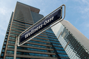 Schild 76 - Wellness-Oase
