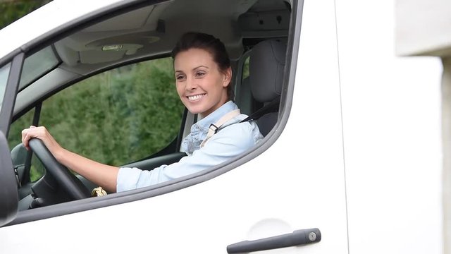Woman delivering bread to client