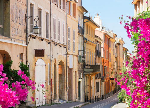Fototapeta beautiful old town of Provence