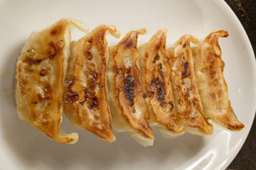 焼き餃子　Pot sticker