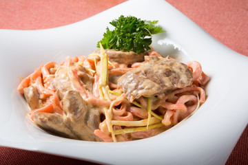 Noodles with chicken stew