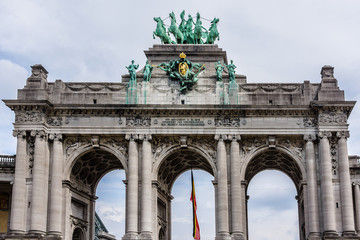 Fototapeta na wymiar Triumphal arch (Arc de Triomphe), Cinquantenaire park, Brussels.