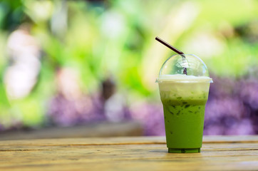 Iced green tea