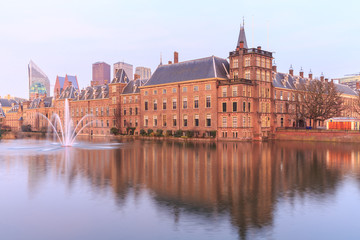 Fototapeta na wymiar Binnenhof Palace in The Hague (Den Haag),