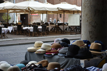 Hats selling, Italy