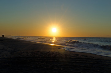 Fototapeta na wymiar Morning sun at beach