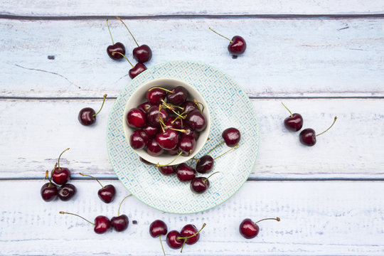Bowl of cherries