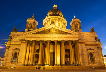 St. Isaac's Cathedral in Saint-Petersburg at night, Russia