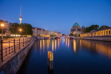 Fototapeta na wymiar Berlin River Spree, Berliner Dom, and TV Tower