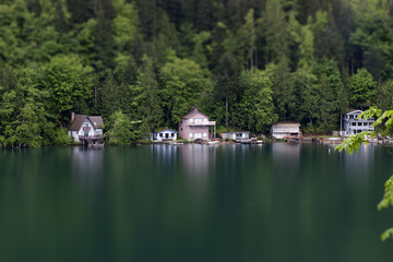 Obraz premium Colorful houses on a lake