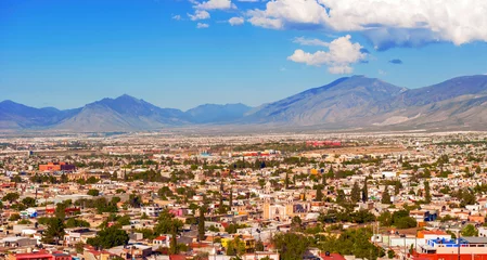 Fototapete Rund Panorama of the city of Saltillo in Mexico. © Marek Poplawski