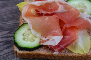 Prosciutto sandwich