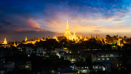 Fototapeta na wymiar Shwedagon pagoda at sunset, Yangon Myanmar