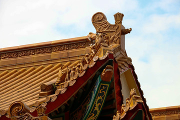 Fototapeta na wymiar Chinese Temple Roof Apex Detail