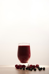 Fruit strip with raspberries and blueberries